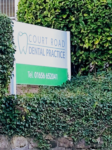 Reviews of Court Road Dental Practice in Bridgend - Dentist