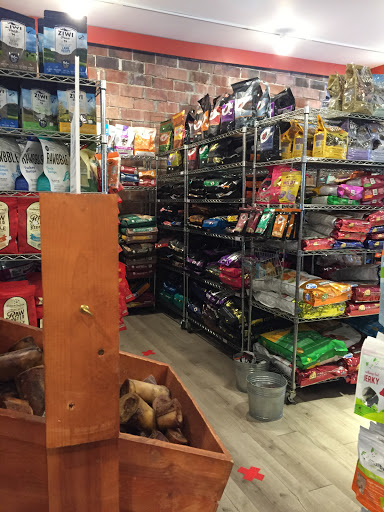 Pet Supply Store «Wally Pets», reviews and photos, 4411 Wallingford Ave N, Seattle, WA 98103, USA