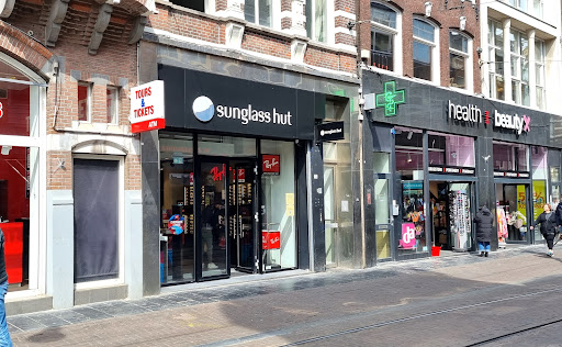 heilig Traditioneel Voorkeur Beste Ray-Ban-winkels Amsterdam Dichtbij Jou