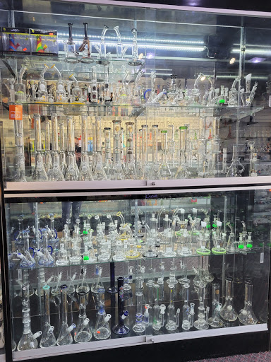 Tobacco Shop «Pipes & Stuff | Smoke - Vape Shop», reviews and photos, 2384 Hempstead Turnpike, East Meadow, NY 11554, USA