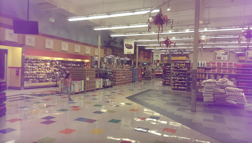 Mexican Grocery Store «Mi Pueblo Food Center», reviews and photos, 2107 Solano Ave, Vallejo, CA 94590, USA