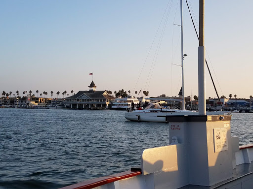 Grocery Store «Island Market», reviews and photos, 500 S Bay Front # A, Newport Beach, CA 92662, USA