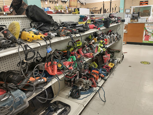 Pawn Shop «AAA Ultimate Pawn», reviews and photos, 2541 N 11th St #13, Lincoln, NE 68521, USA