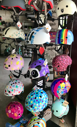 Bicycle Store «Bike Farm», reviews and photos, 6516 Shirley Ave, Austin, TX 78752, USA