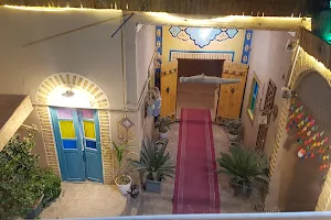 رستوران شمس العماره image