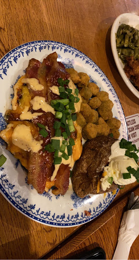 American Restaurant «Cracker Barrel Old Country Store», reviews and photos, 4321 S Interstate Hwy 35, San Marcos, TX 78666, USA