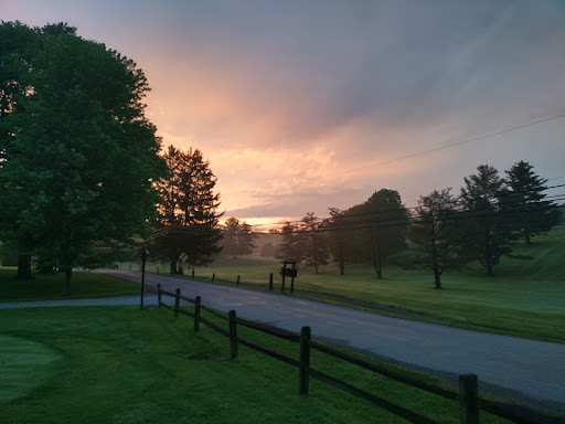 Golf Course «Spring Valley Golf Course», reviews and photos, 5851 Breezehill Rd SW, East Sparta, OH 44626, USA