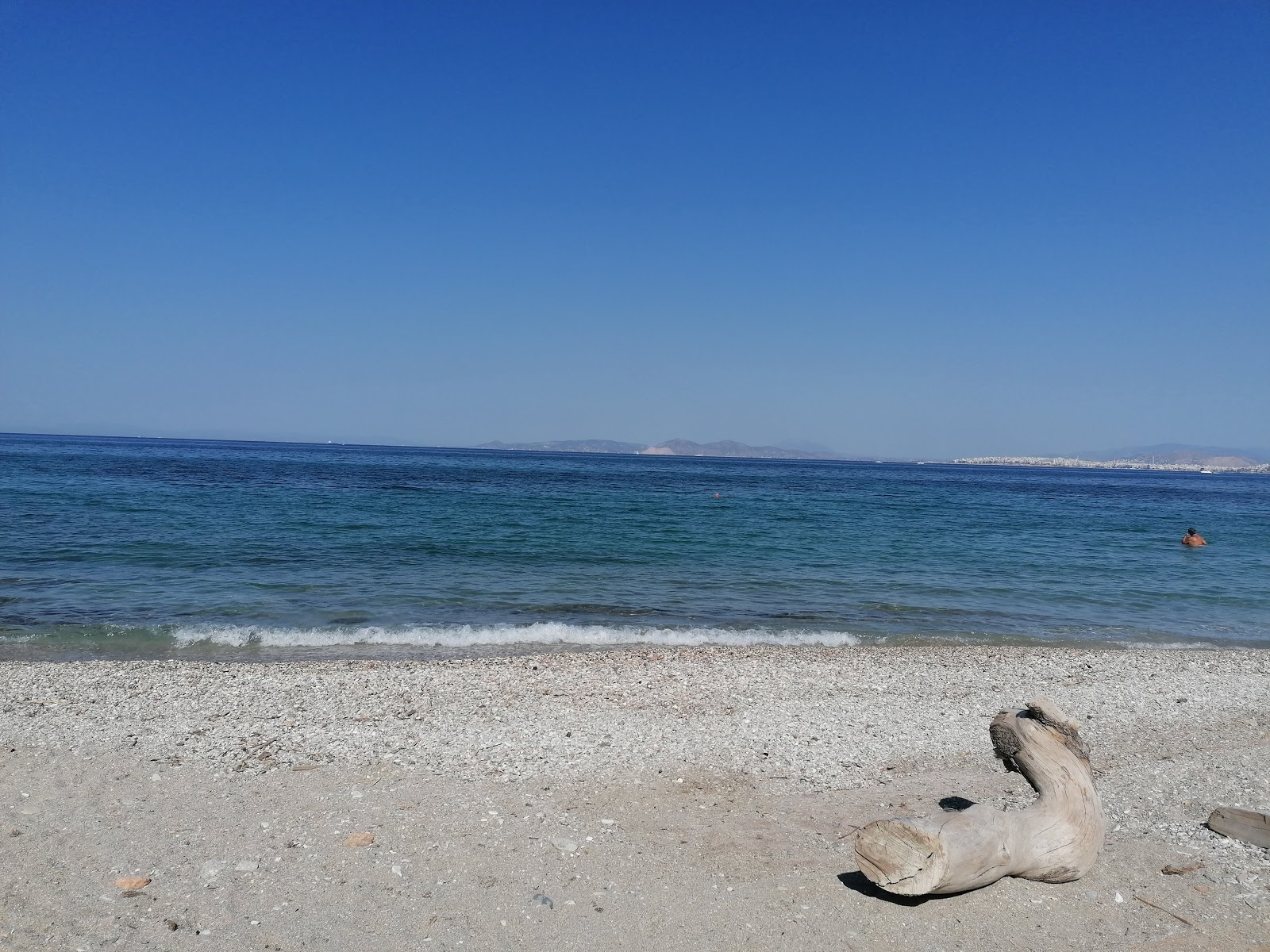 Photo de Agios Kosmas avec plage sans baie