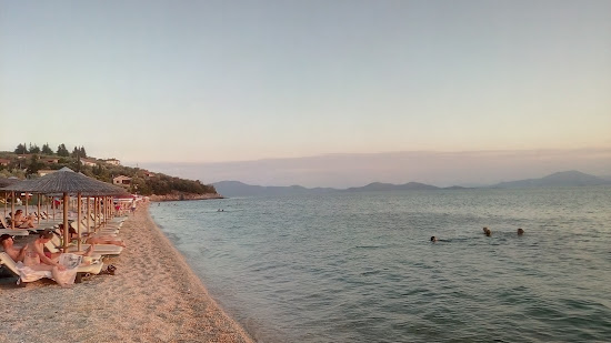 Ampovos beach