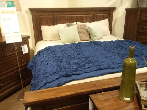 Furniture Store «Ashley HomeStore», reviews and photos, 1190 Capital Cir SE, Tallahassee, FL 32301, USA