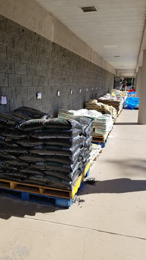 Hardware Store «Apopka Ace Hdw/Lbr Inc», reviews and photos, 530 S Park Ave, Apopka, FL 32703, USA