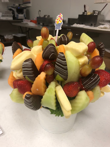 Gift Shop «Edible Arrangements», reviews and photos, 3251 Horseblock Road, Medford, NY 11763, USA