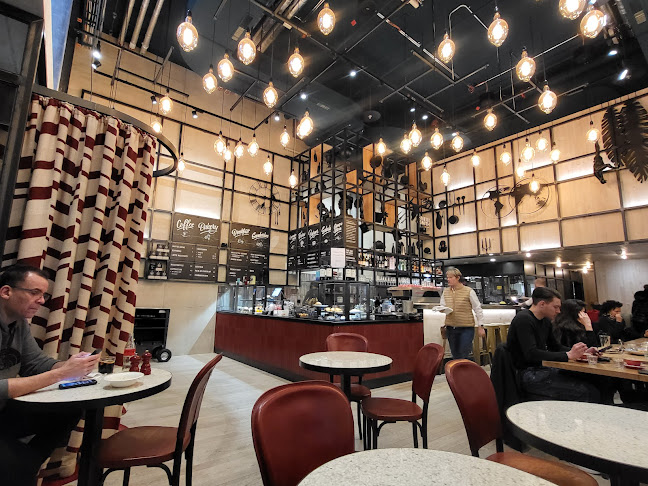 Rezensionen über Leon's Loft - Coffee, Bar & Grill in Bülach - Restaurant