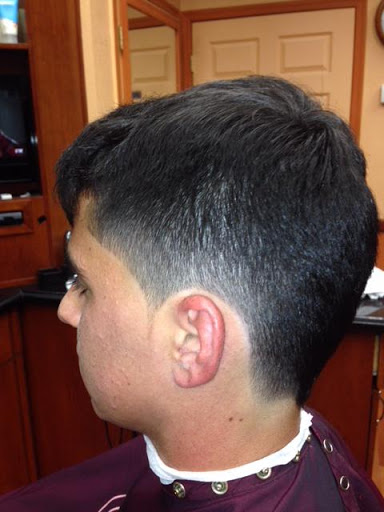 Barber Shop «Classic Barber Shop», reviews and photos, 12609 N Tatum Blvd, Phoenix, AZ 85032, USA