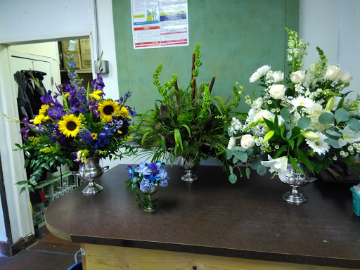 Florist «Brighton Florist», reviews and photos, 2220 E Bridge St, Brighton, CO 80601, USA