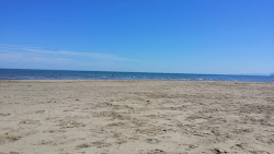 Foto von Les Montilles beach mit lange, gerade küste