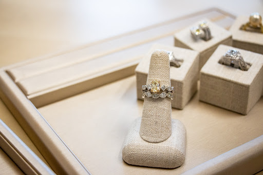 Jewelry Store «J Rankin Jewellers», reviews and photos, 505 5th Ave S a103, Edmonds, WA 98020, USA