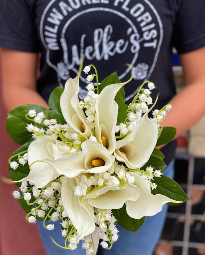 Welkes Milwaukee Florist, 5528 W North Ave, Milwaukee, WI 53208, USA, 