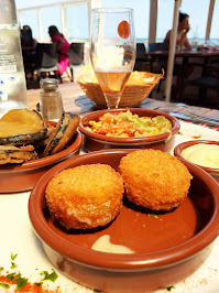 Plats et boissons du Restaurant de tapas L'Indalo à Sainte-Marie-la-Mer - n°1