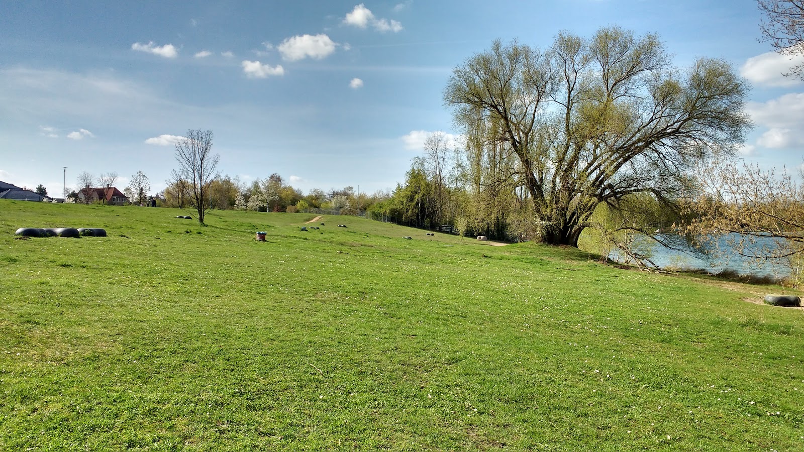 Fotografija Barrierefreier Badesteg z ravna obala