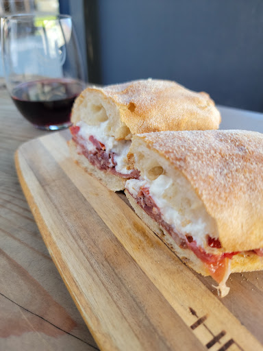 Wine Store «Swirl On Castro», reviews and photos, 572 Castro St, San Francisco, CA 94114, USA