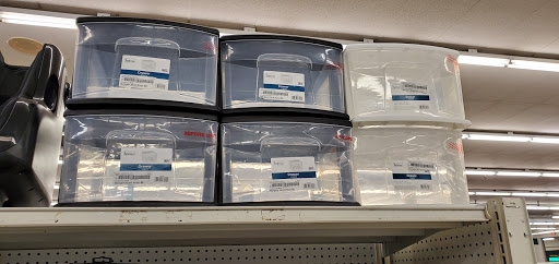 Discount Store «Bargain Hunt», reviews and photos, 924 N Mulberry St #110, Elizabethtown, KY 42701, USA