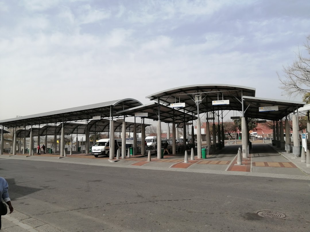 Golden Arrow Mowbray Market Station