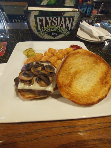 Bar «Club 57», reviews and photos, 204 2nd St SW, Waseca, MN 56093, USA