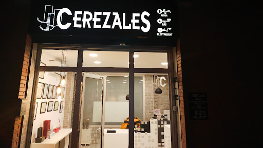JJJ CEREZALES S.L. SERVEIS VALLÈS AGUA,GAS,ELECTRICIDAD. URGENCIAS 24 HORAS JORDI CEREZALES en Mollet del Vallès, Barcelona