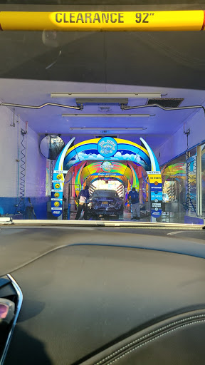Car Wash «Mr Suds Car Wash», reviews and photos, 989 Sunrise Hwy, Bay Shore, NY 11706, USA