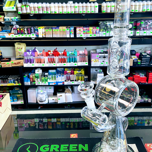 Tobacco Shop «Green Light Smoke Shop», reviews and photos, 466 Rayford Rd #104, Spring, TX 77386, USA