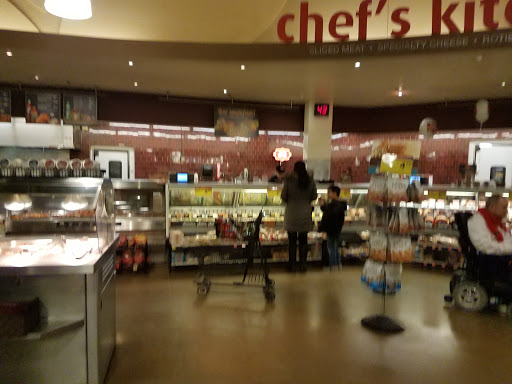 Grocery Store «Jewel-Osco», reviews and photos, 1501 E Algonquin Rd, Algonquin, IL 60102, USA
