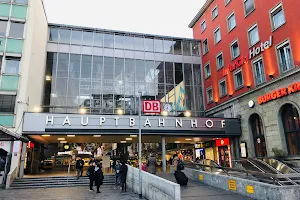 Einkaufsbahnhof München Hbf image