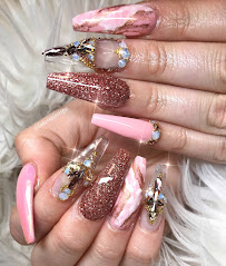 LaLa’s Salon & Spa - Photo 3 - Car repair in Monroeville, PA, Pittsburgh