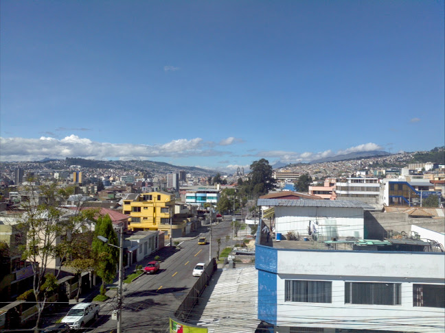 Selva Alegre Oe 4-12 y Conde Ruiz de Castilla, Quito 170104, Ecuador