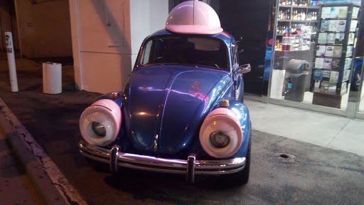 Supermarket «Pink Dot», reviews and photos, 8495 Sunset Blvd, West Hollywood, CA 90069, USA