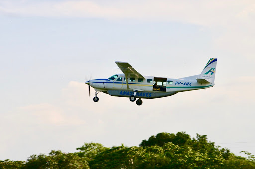 AMAZONAVES Táxi Aéreo