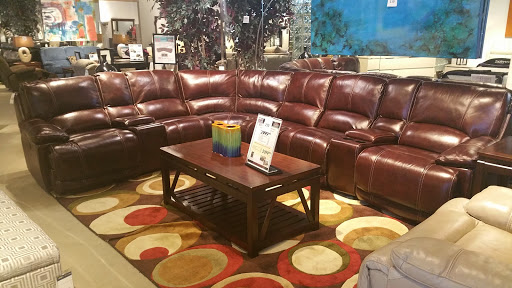 Furniture Store «Rooms To Go & Rooms To Go Kids Furniture Store - Cutler Bay», reviews and photos, 18722 S Dixie Hwy, Cutler Bay, FL 33157, USA