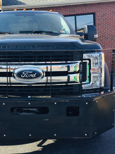 Towing Service «Hershey Auto Center», reviews and photos, 503 W Chocolate Ave, Hershey, PA 17033, USA