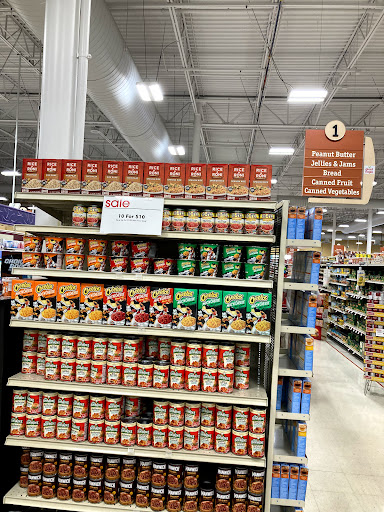 Supermarket «Giant Eagle Supermarket», reviews and photos, 21593 Lorain Rd, Fairview Park, OH 44126, USA