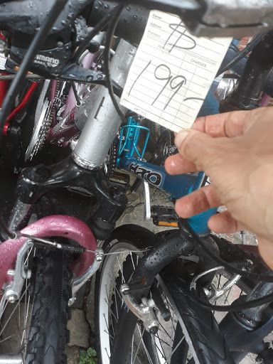 Used Bicycle Shop «Swaray’s Bike Shop», reviews and photos, 612 S 52nd St, Philadelphia, PA 19143, USA