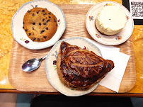 Gâteau du Restaurant Emma Duvéré - Pâtisserie & Cantine à Paris - n°9