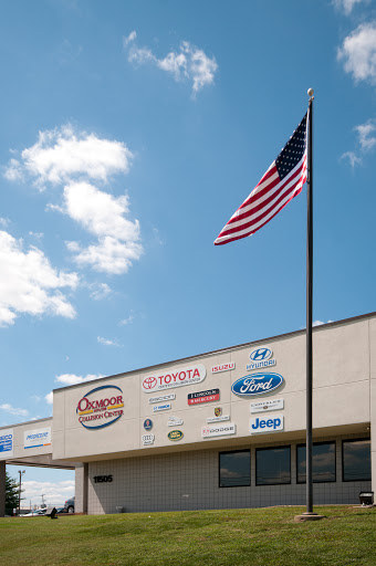 Auto Repair Shop «Oxmoor Collision Repair Center», reviews and photos, 11505 Electron Dr, Louisville, KY 40299, USA