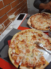 Pizza du Pizzeria STELLA PIZZA à Breil-sur-Roya - n°19