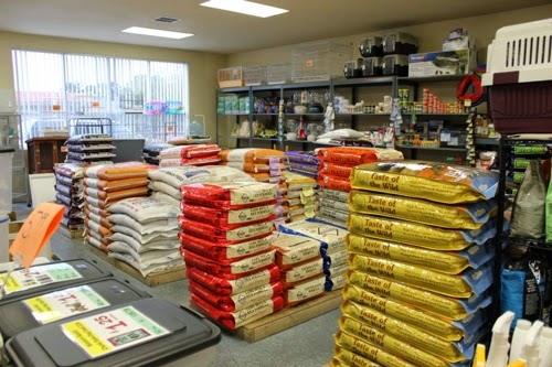 Pet Supply Store «El Granero Feed & Pet Supplies», reviews and photos, 2228 Church Ln, San Pablo, CA 94806, USA