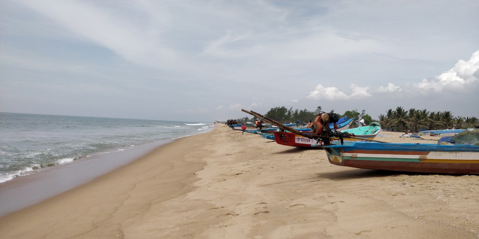 Fotografie cu Villupuram Beach zonele de facilități