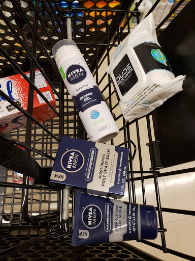 Grocery Store «Safeway», reviews and photos, 7414 Little River Turnpike, Annandale, VA 22003, USA