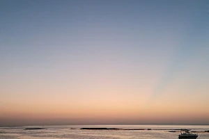Hay Al-Andalus Corniche image