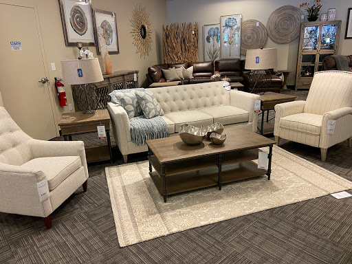 Furniture Store «La-Z-Boy Furniture Galleries», reviews and photos, 130 S Central Ave, Hartsdale, NY 10530, USA