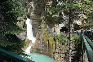 Johnston Canyon, Lower Falls image